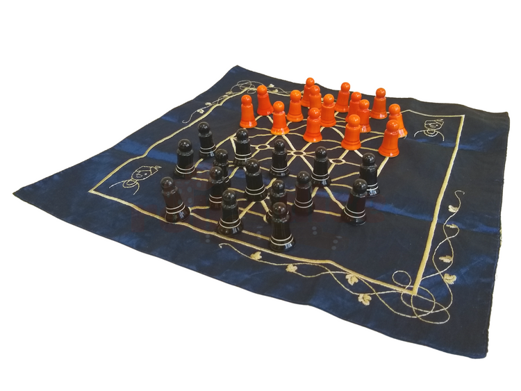 Sholo Gutti – Bead 12 Traditional Indian Board Game Set | 16 Orange & 16 Black Beads Included