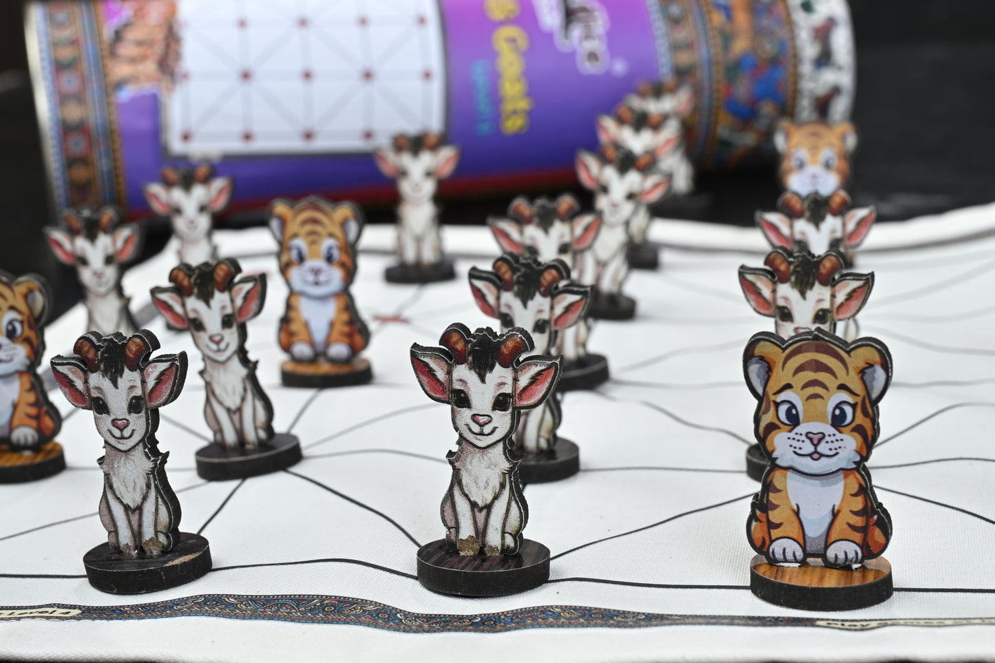 Aadu Huli Board Game – Levels 3 & 4 | Tigers and Goats Traditional Strategy Game