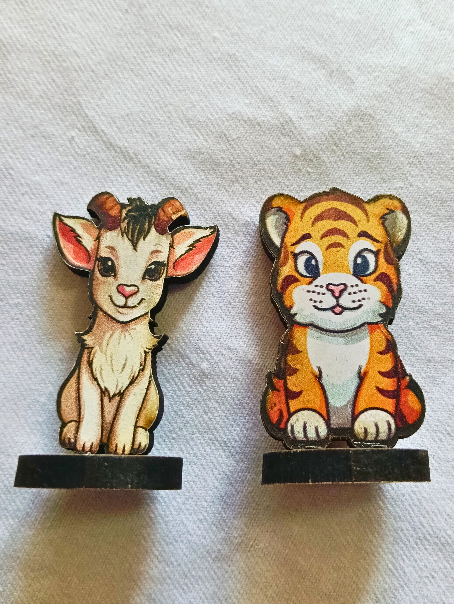 Aadu Huli Board Game – Classic Level 3 | Traditional Tigers and Goats Strategy Game