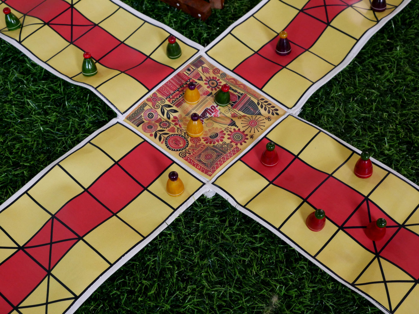 Pagade – Classic Indian Board Game in Yellow & Red | Traditional Pachisi (Parcheesi) Set