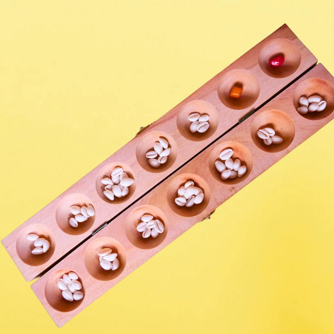 Alaguli Mane | Pallanguzhi | Vamana guntalu | Channe mane - Mahogany Wood