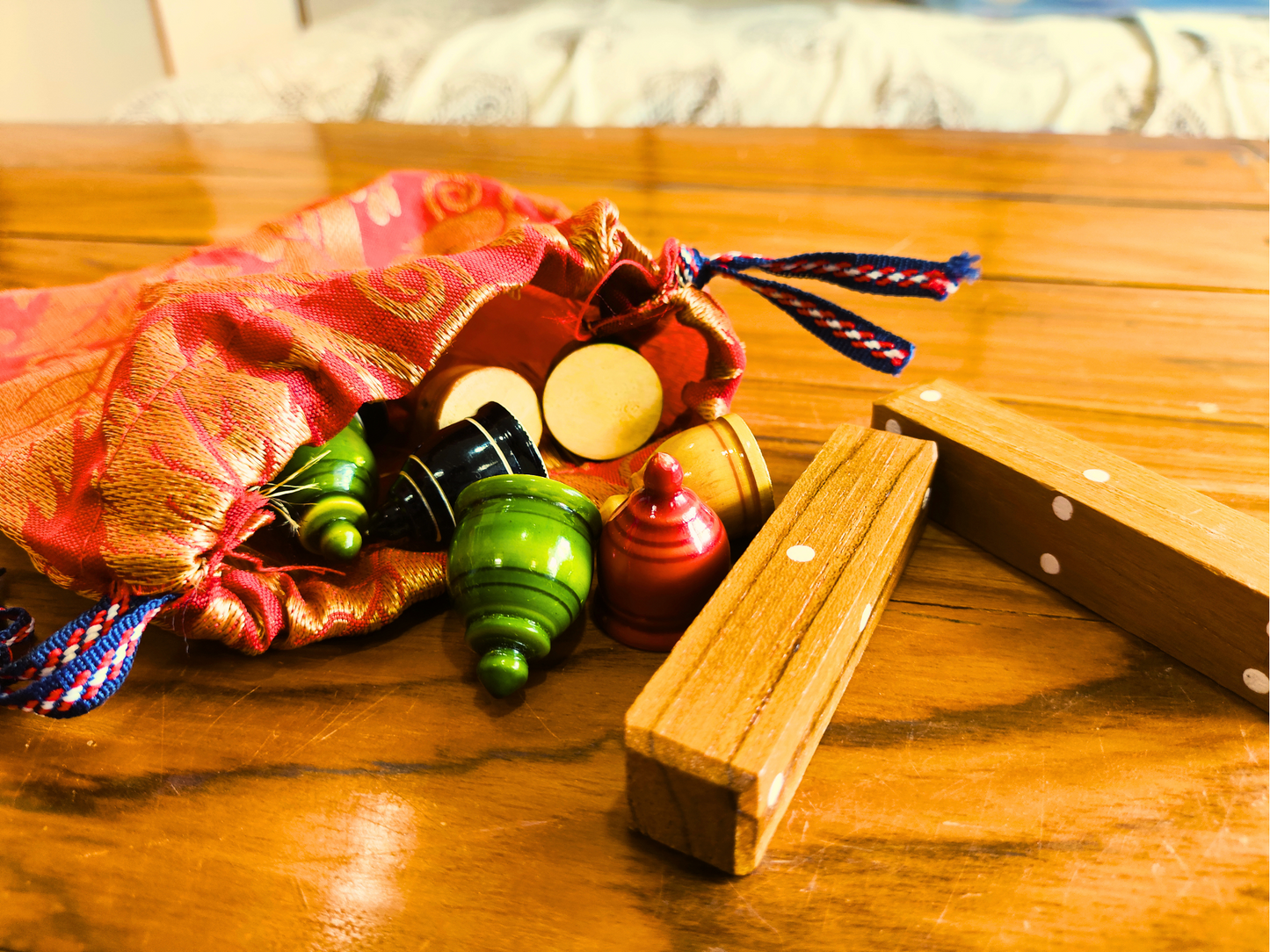 Pagade – Classic Indian Board Game in Blue & Red | Traditional Pachisi (Parcheesi) Set